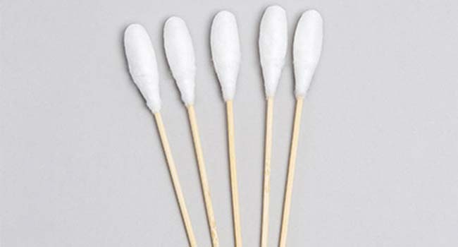 Small Medical Cotton Swabs Are of Great Use